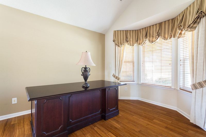 506 Oak Grove Pw, Durham, NC 27703