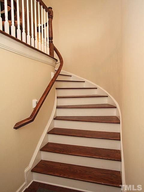 506 Panorama Park Pl, Cary, NC 27519