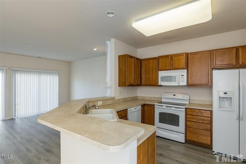 506 Perrault Dr, Morrisville, NC 27560