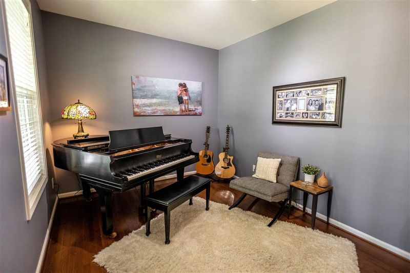 506 Plano Dr, Durham, NC 27703