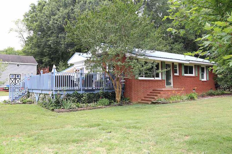 506 Proctor St, Zebulon, NC 27597