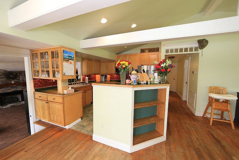 506 Proctor St, Zebulon, NC 27597