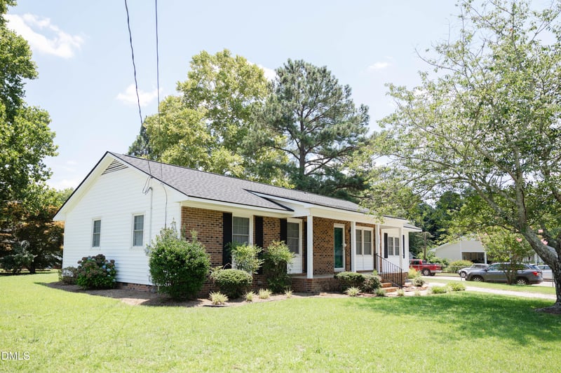 506 Saint St, Dunn, NC 28334