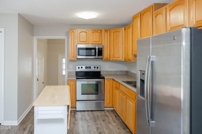 506 Saint St, Dunn, NC 28334