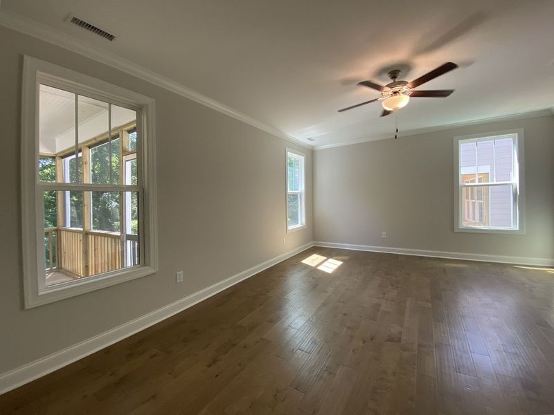 506 Sam Snead Dr, Mebane, NC 27302