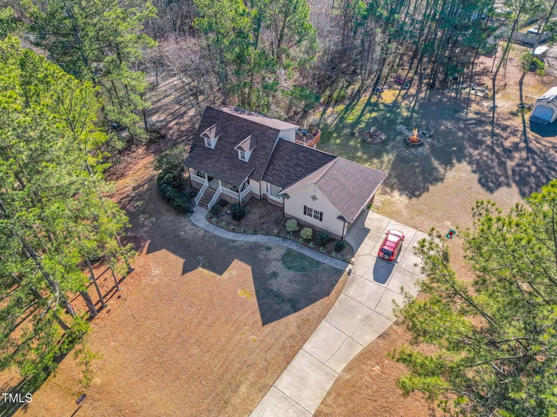 506 Tirzah Dr, Lillington, NC 27546