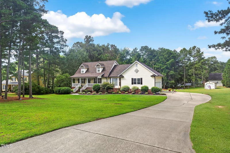 506 Tirzah Dr, Lillington, NC 27546