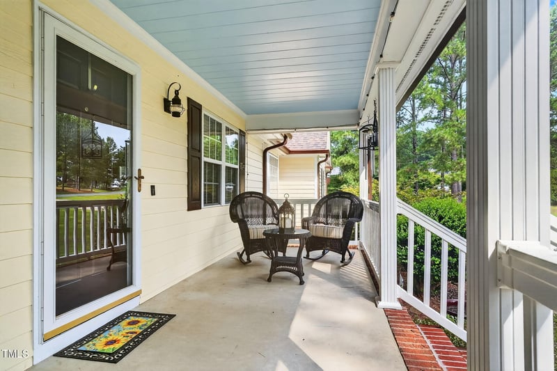 506 Tirzah Dr, Lillington, NC 27546