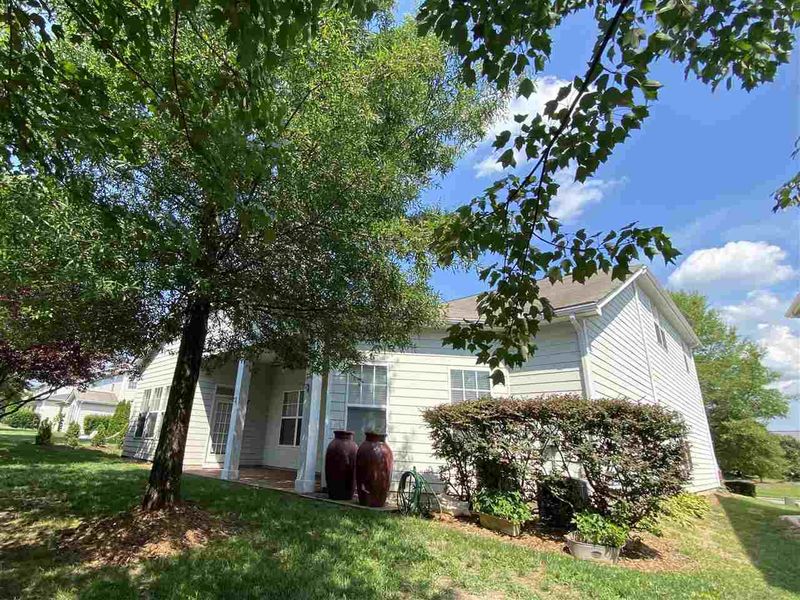 506 Tranquil Sound Dr, Cary, NC 27519