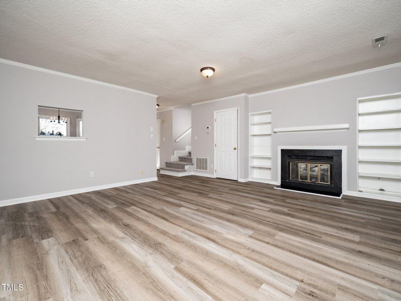 5061 Avenida Del Sol Dr, Raleigh, NC 27616