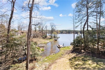 5061 Bluebird Dr, Sanford, NC 27332