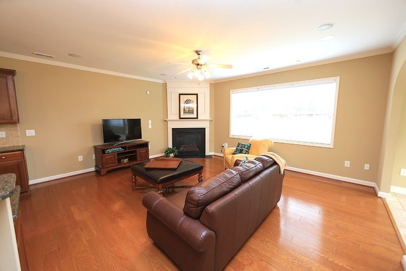 5061 Homeplace Dr, Apex, NC 27539