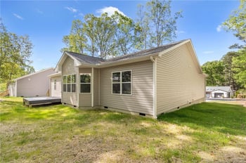 5062 Bluebird Dr, Sanford, NC 27332