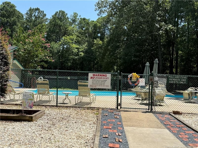 5064 Bluebird Dr, Sanford, NC 27332