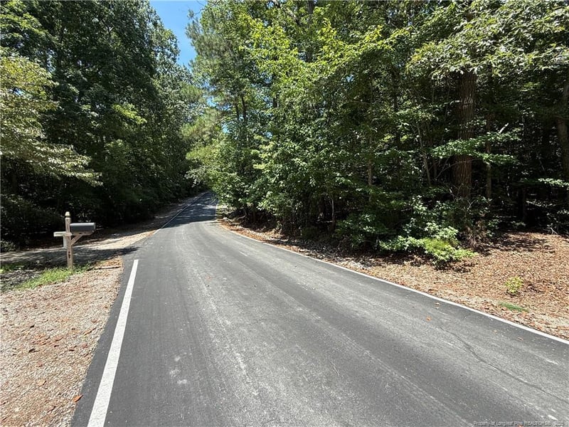 5064 Bluebird Dr, Sanford, NC 27332
