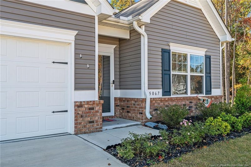 5067 Pioneer Dr, Sanford, NC 27330