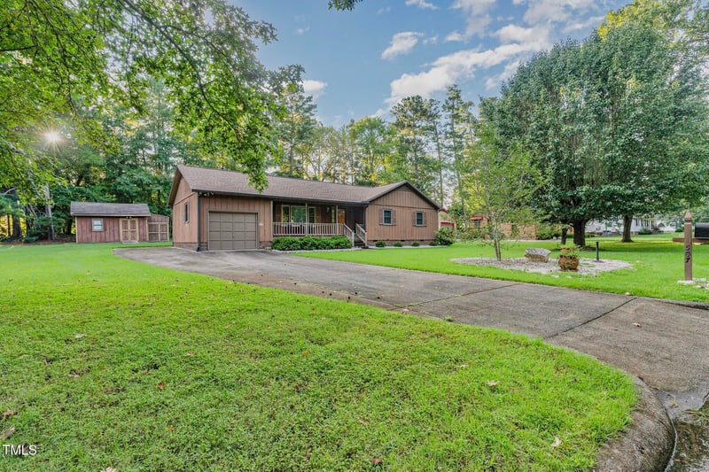 507 Chivalry Dr, Durham, NC 27703