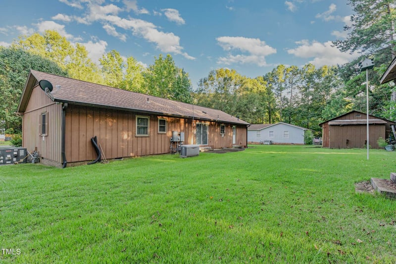 507 Chivalry Dr, Durham, NC 27703