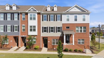 507 Gateway Townes Blvd, Wake Forest, NC 27587