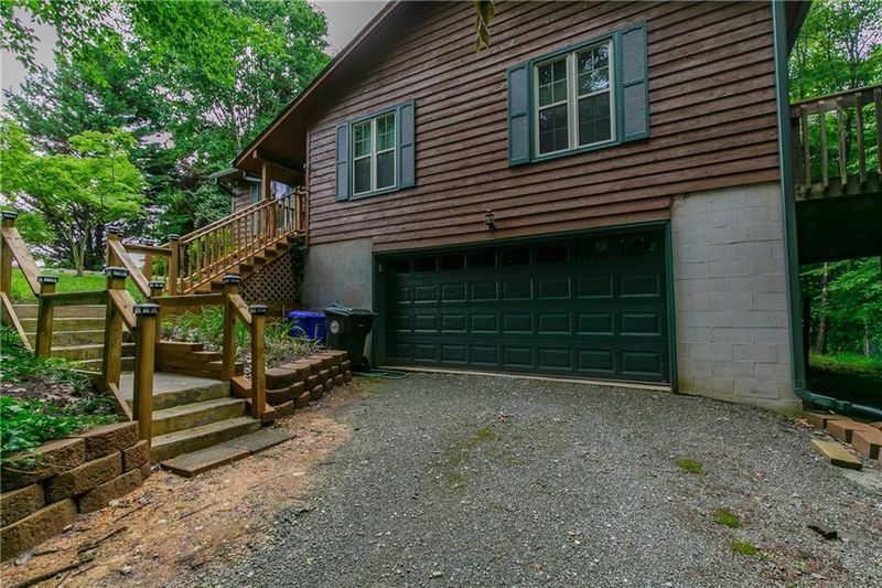 507 N Ninth St, Mebane, NC 27302