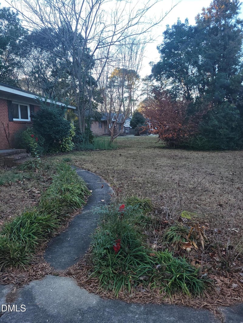 507 Normandy St, Cary, NC 27511
