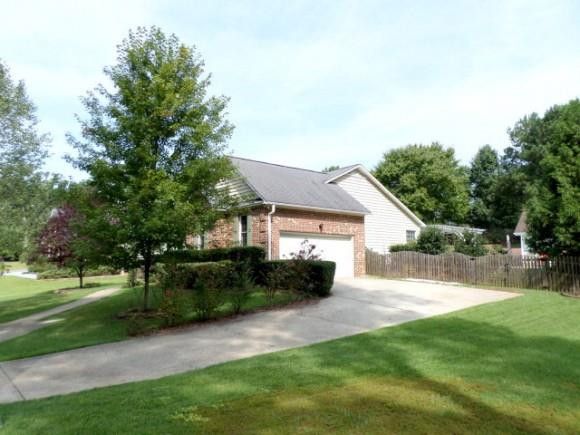 507 Petty Rd, Sanford, NC 27330