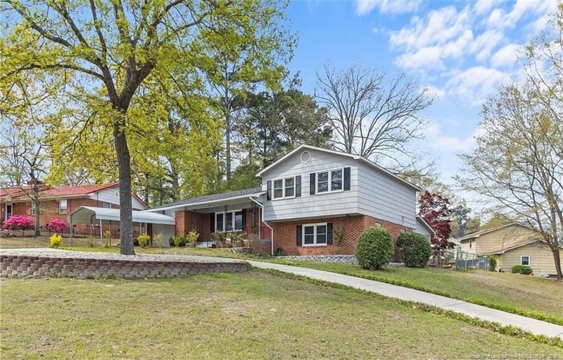 507 N Platte Rd, Fayetteville, NC 28303