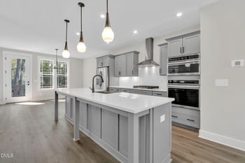 507 Plumleaf Ln, Durham, NC 27703