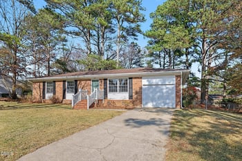 507 Queen Guenevere Trl, Garner, NC 27529