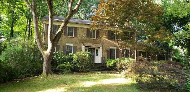 507 Queensferry Rd, Cary, NC 27511