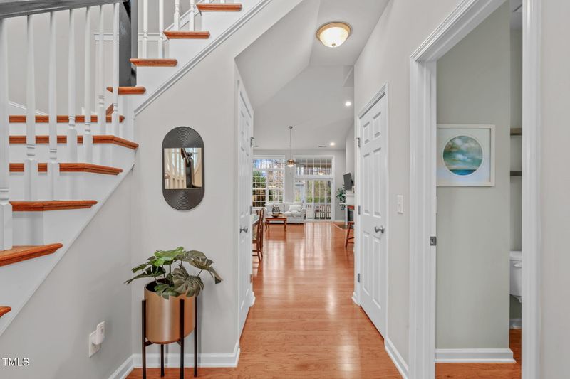 507 Sealine Dr, Cary, NC 27519