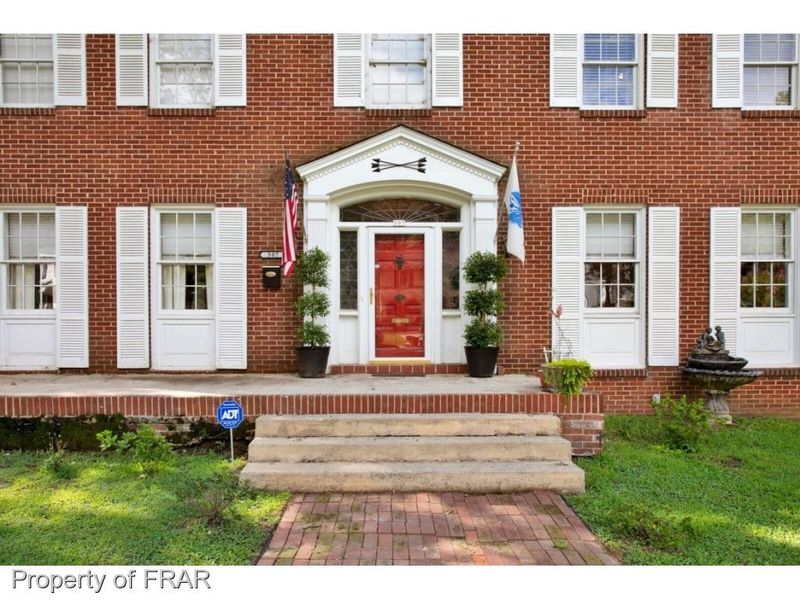 507 Summit Dr, Sanford, NC 27330