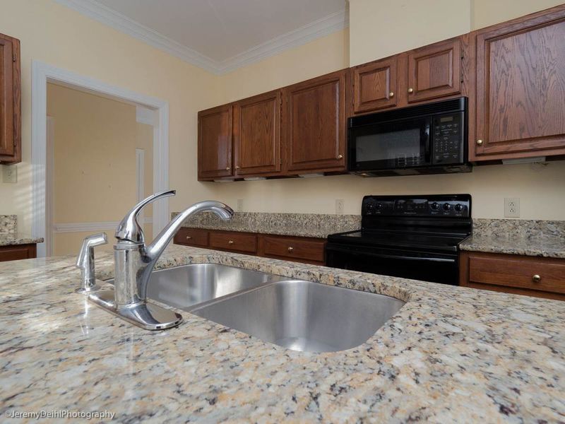 507 Van Thomas Dr, Raleigh, NC 27615