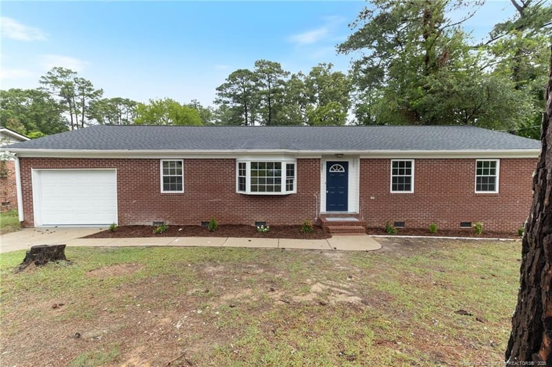 507 Warmsprings Dr, Fayetteville, NC 28303