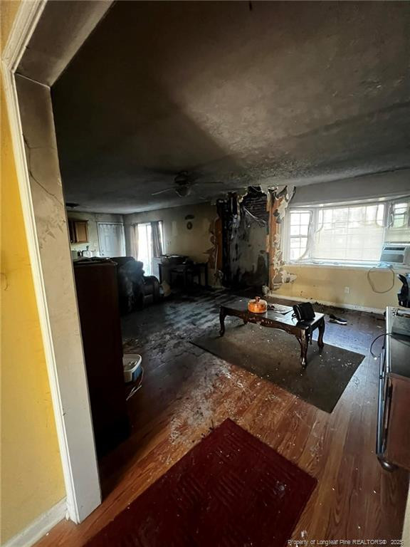 507 Warmsprings Dr, Fayetteville, NC 28303