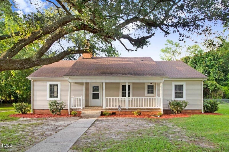 507 Woodall St, Smithfield, NC 27577