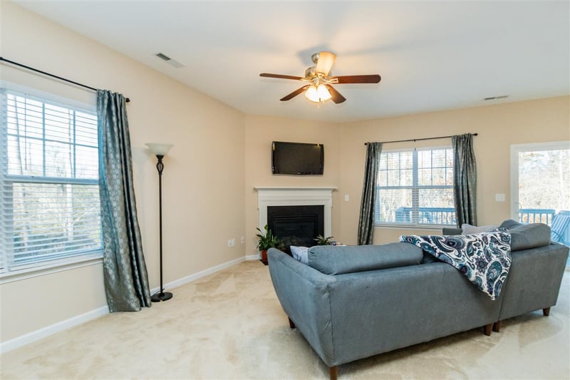 5070 Jelynn St, Raleigh, NC 27616