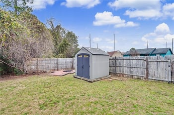 5073 Linton Hall Rd, Fayetteville, NC 28311