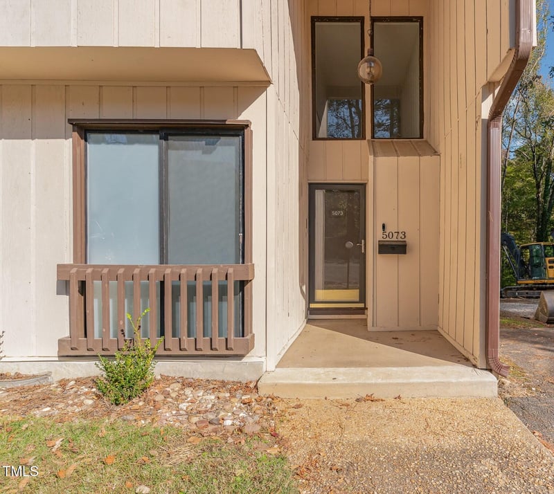 5073 Tall Pines Ct, Raleigh, NC 27609