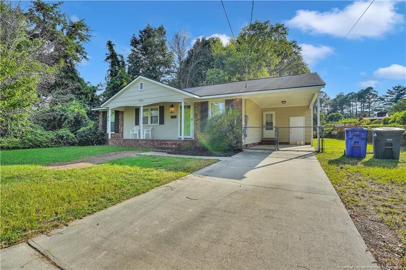 5075 Chesapeake Rd, Fayetteville, NC 28311