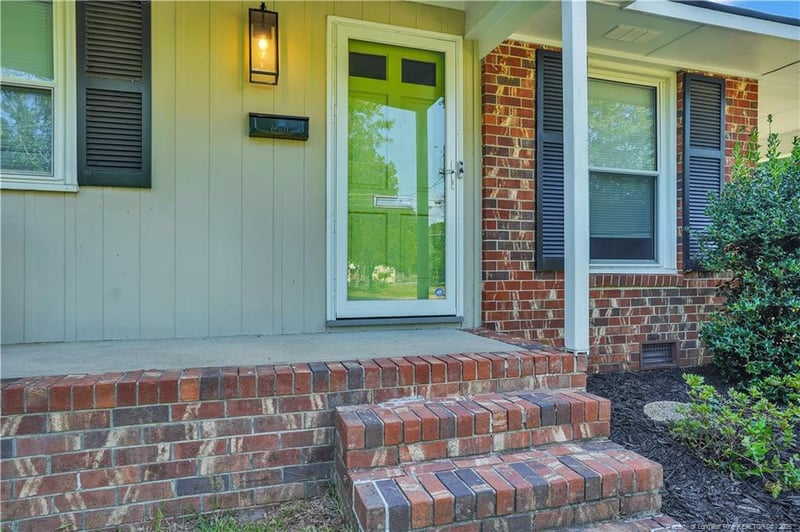 5075 Chesapeake Rd, Fayetteville, NC 28311