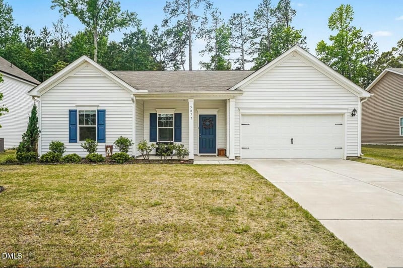 5077 Pioneer Dr, Sanford, NC 27330