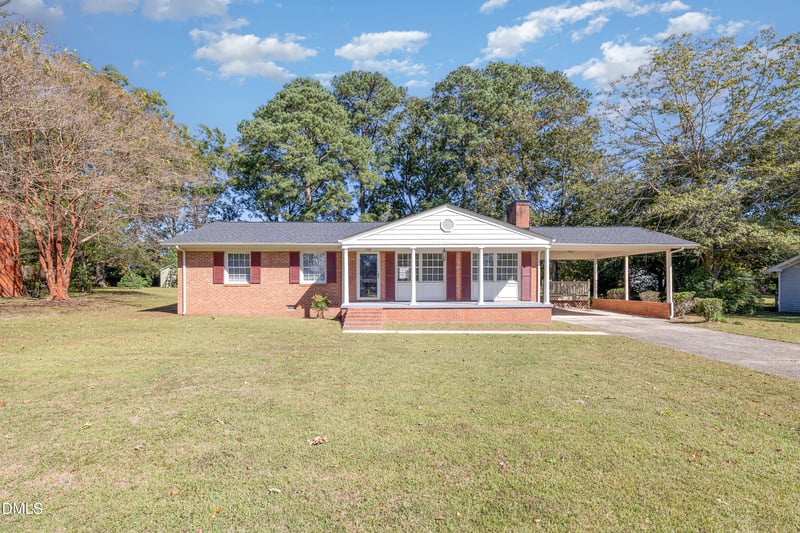 508 Baker St, Four Oaks, NC 27524