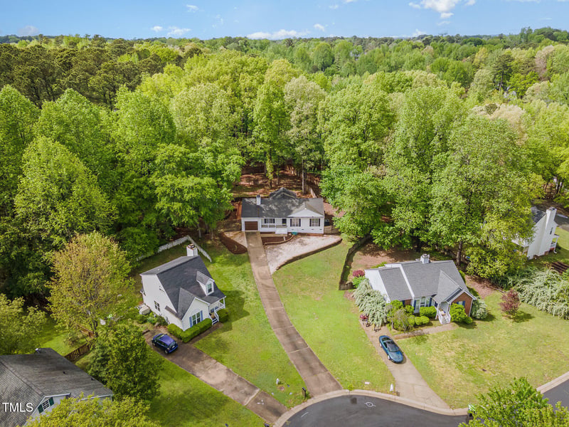 508 Baygall Rd, Holly Springs, NC 27540