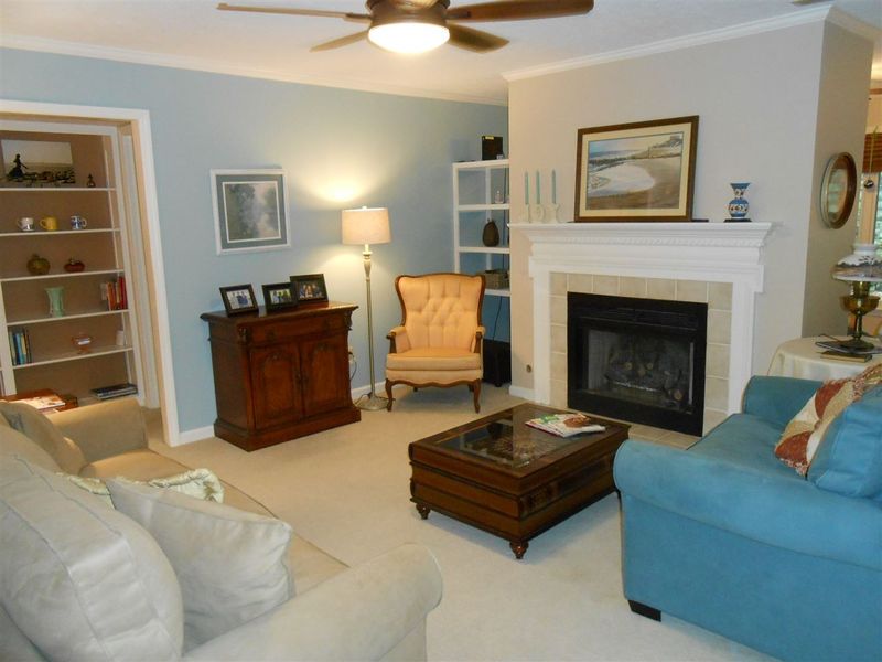 508 Broad Leaf Cir #508, Raleigh, NC 27613