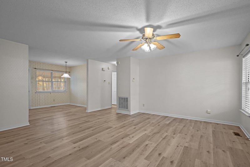 508 Chivalry Dr, Durham, NC 27703