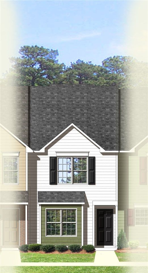 508 Directive Dr, Hope Mills, NC 28314