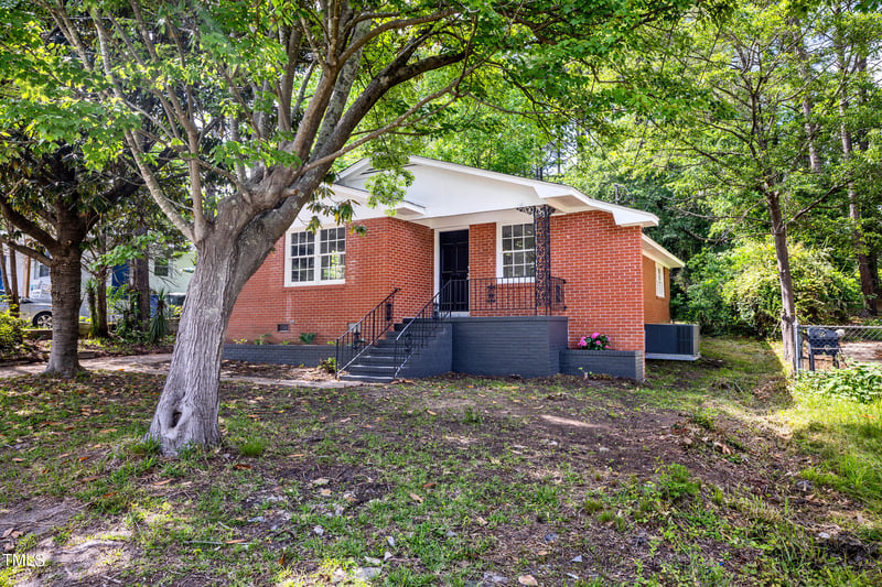 508 Eaton St, Fayetteville, NC 28301