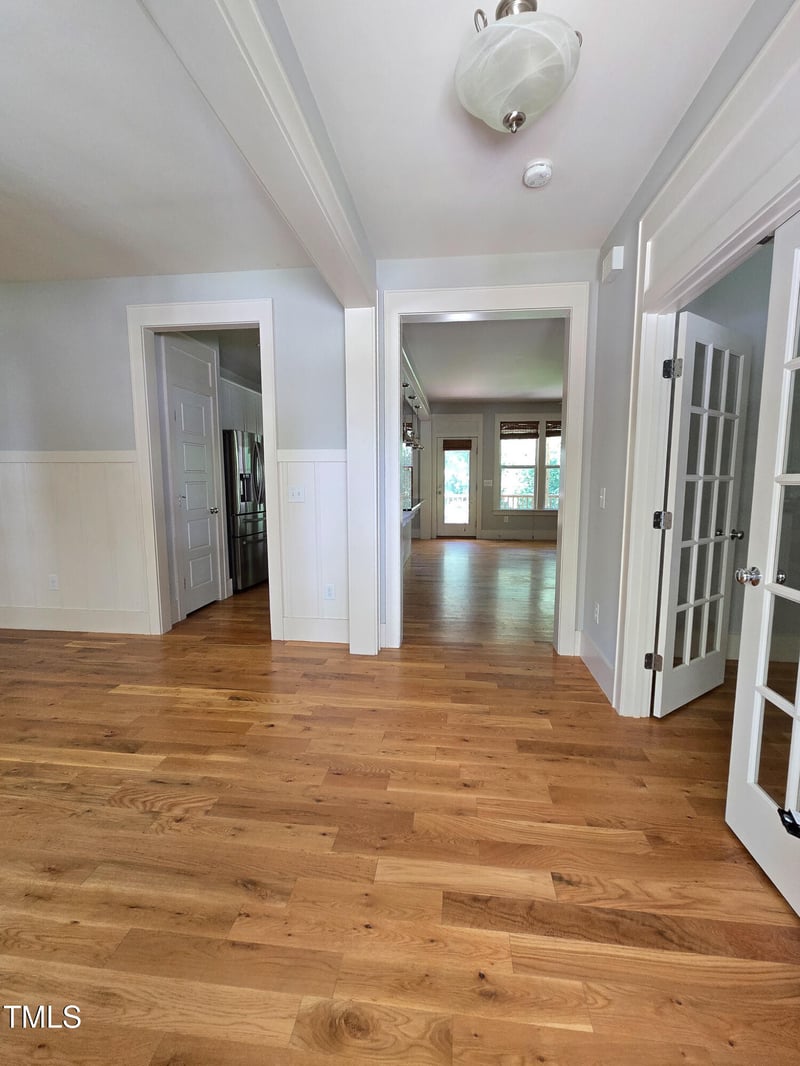 508 Edgepine Dr, Holly Springs, NC 27540