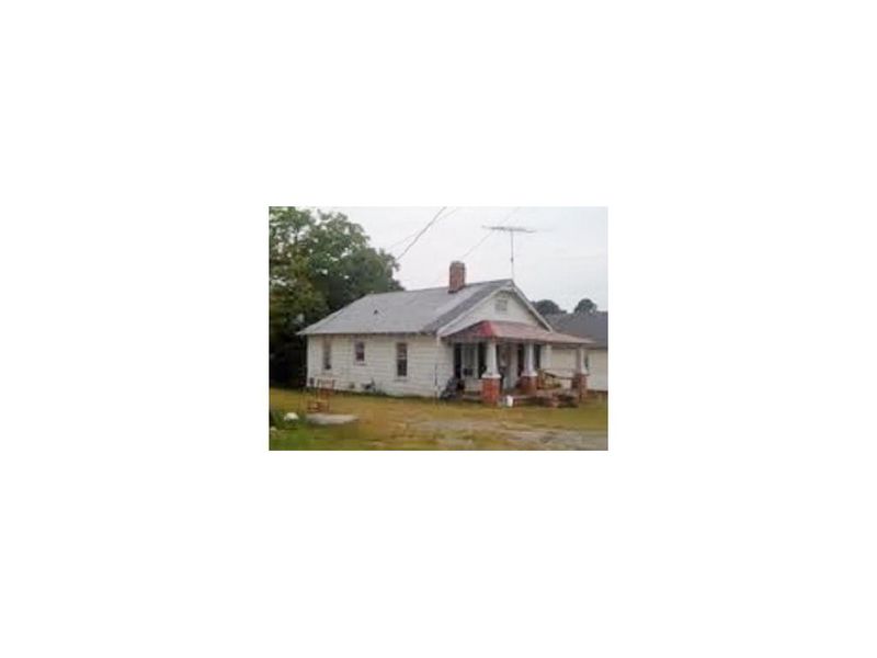 508 W Elm St, Graham, NC 27253